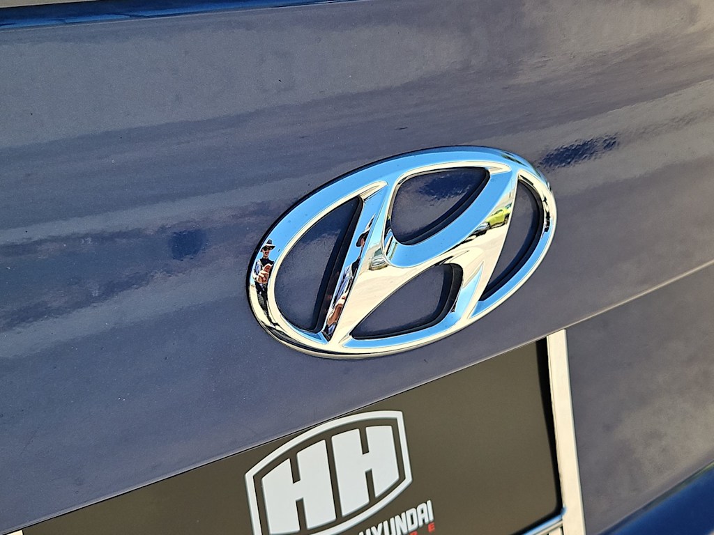 Thumbnail: 2016 Hyundai Sonata - 7