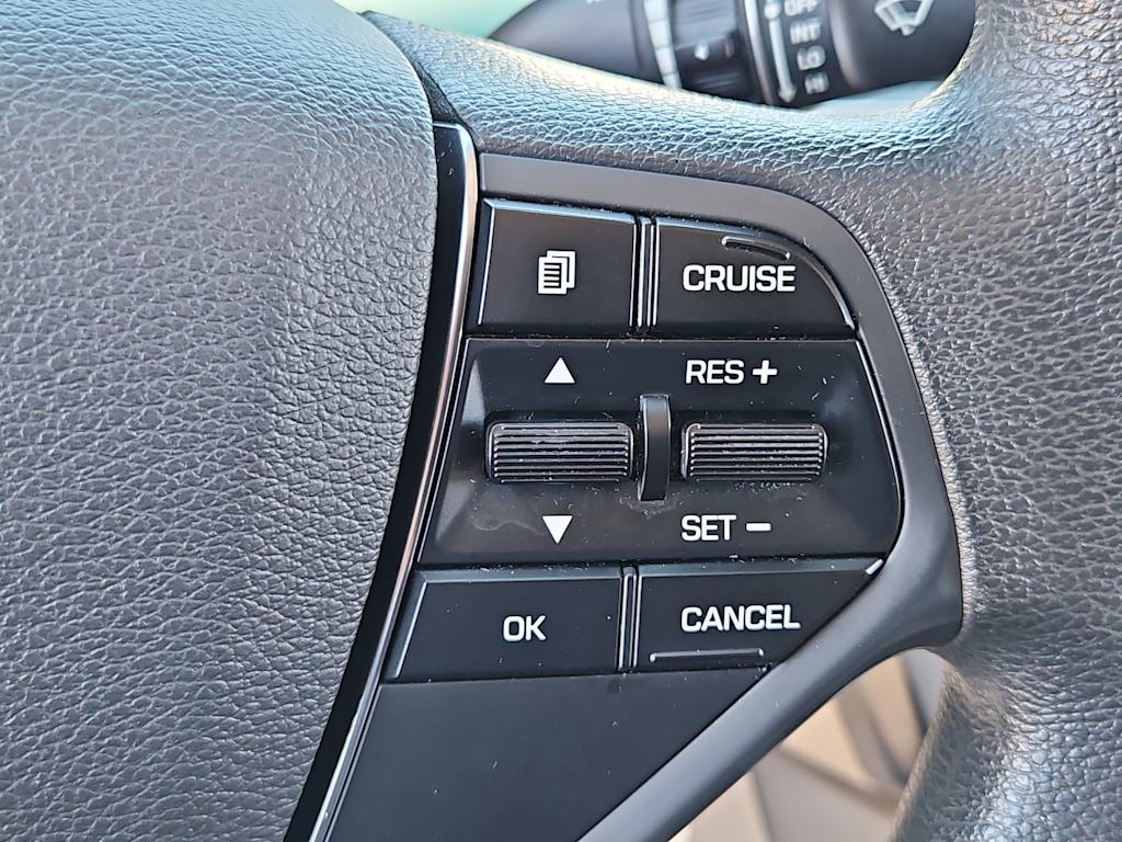 Thumbnail: 2016 Hyundai Sonata - 29