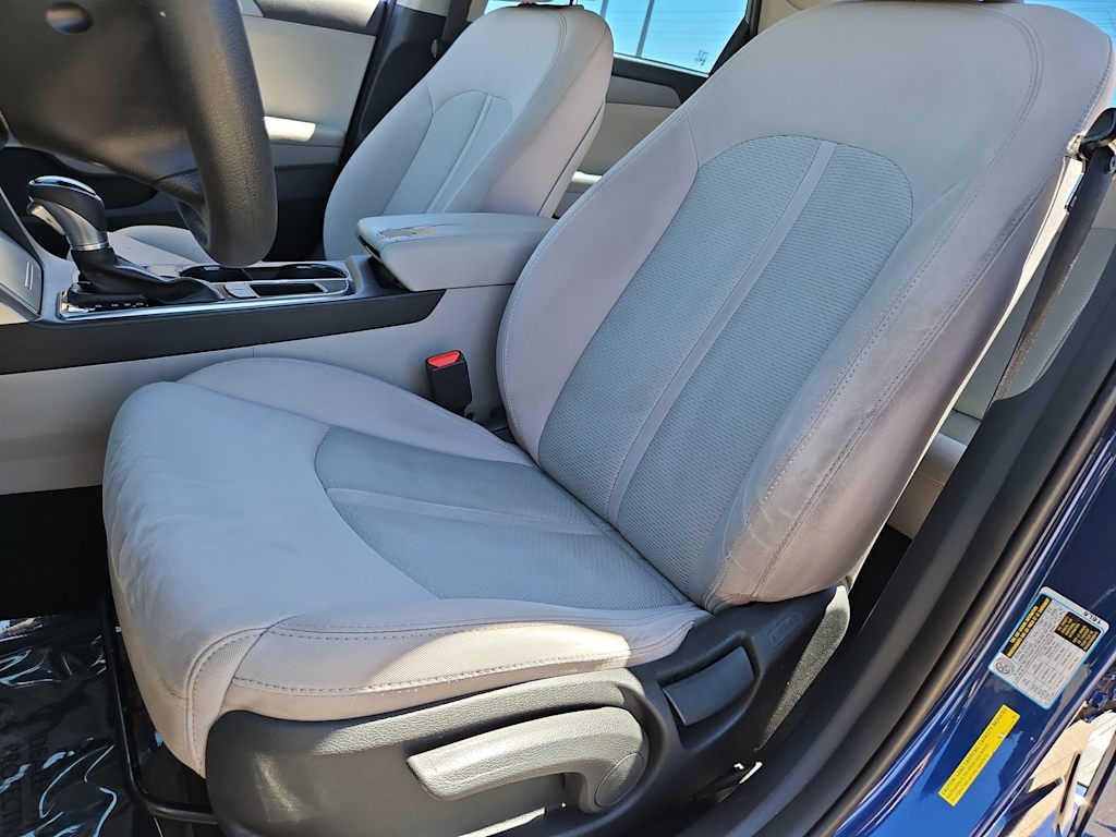 Thumbnail: 2016 Hyundai Sonata - 11