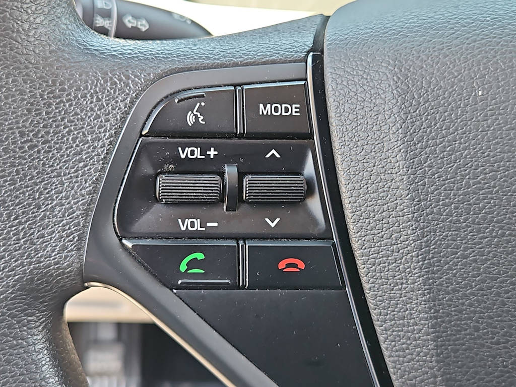 Thumbnail: 2016 Hyundai Sonata - 28
