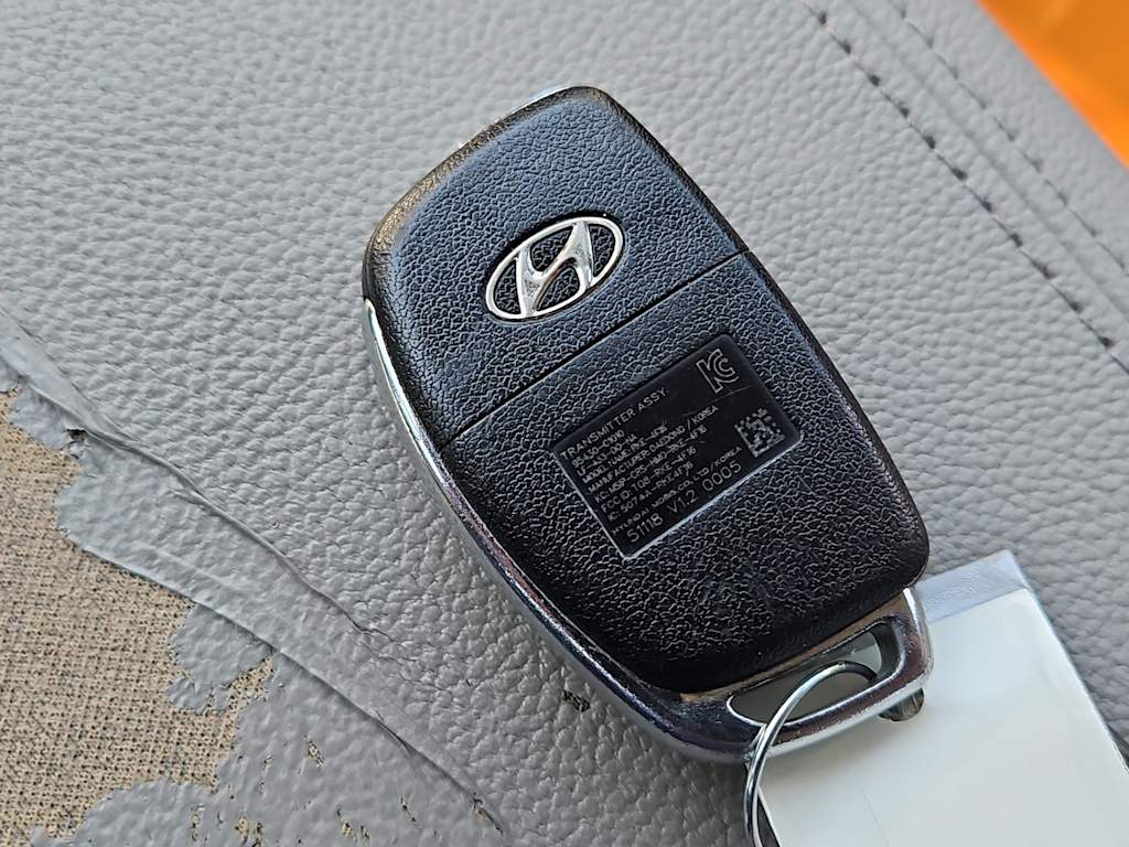 Thumbnail: 2016 Hyundai Sonata - 34