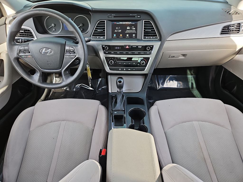 Thumbnail: 2017 Hyundai Sonata - 10