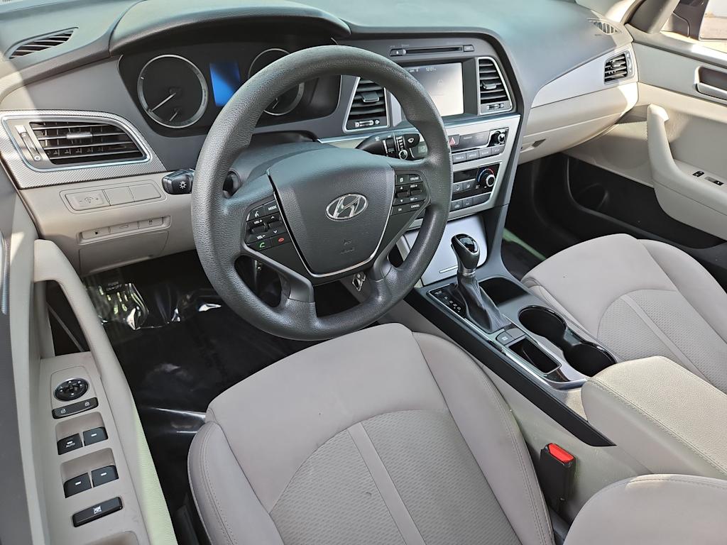 Thumbnail: 2017 Hyundai Sonata - 2