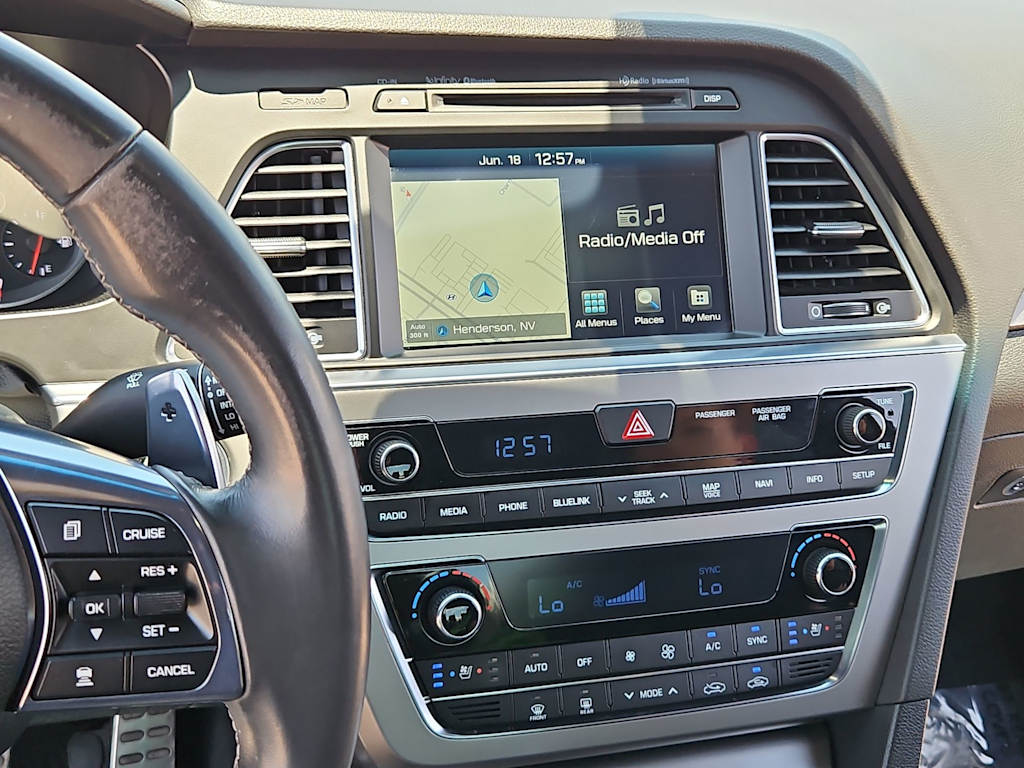 Thumbnail: 2015 Hyundai Sonata - 15