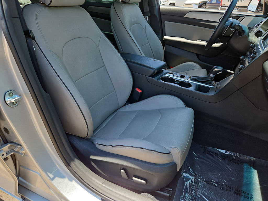 Thumbnail: 2015 Hyundai Sonata - 12