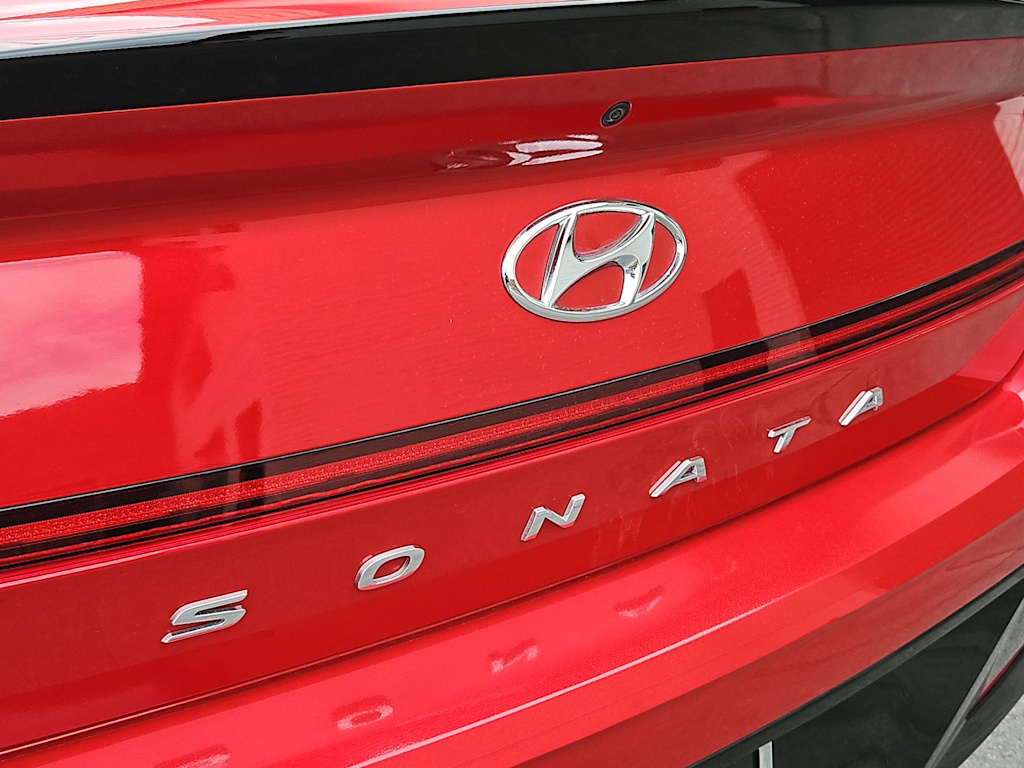 Thumbnail: 2021 Hyundai Sonata - 23