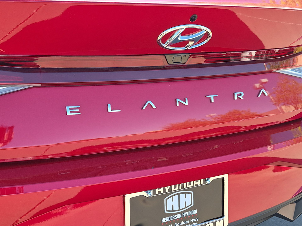 Thumbnail: 2023 Hyundai Elantra - 25