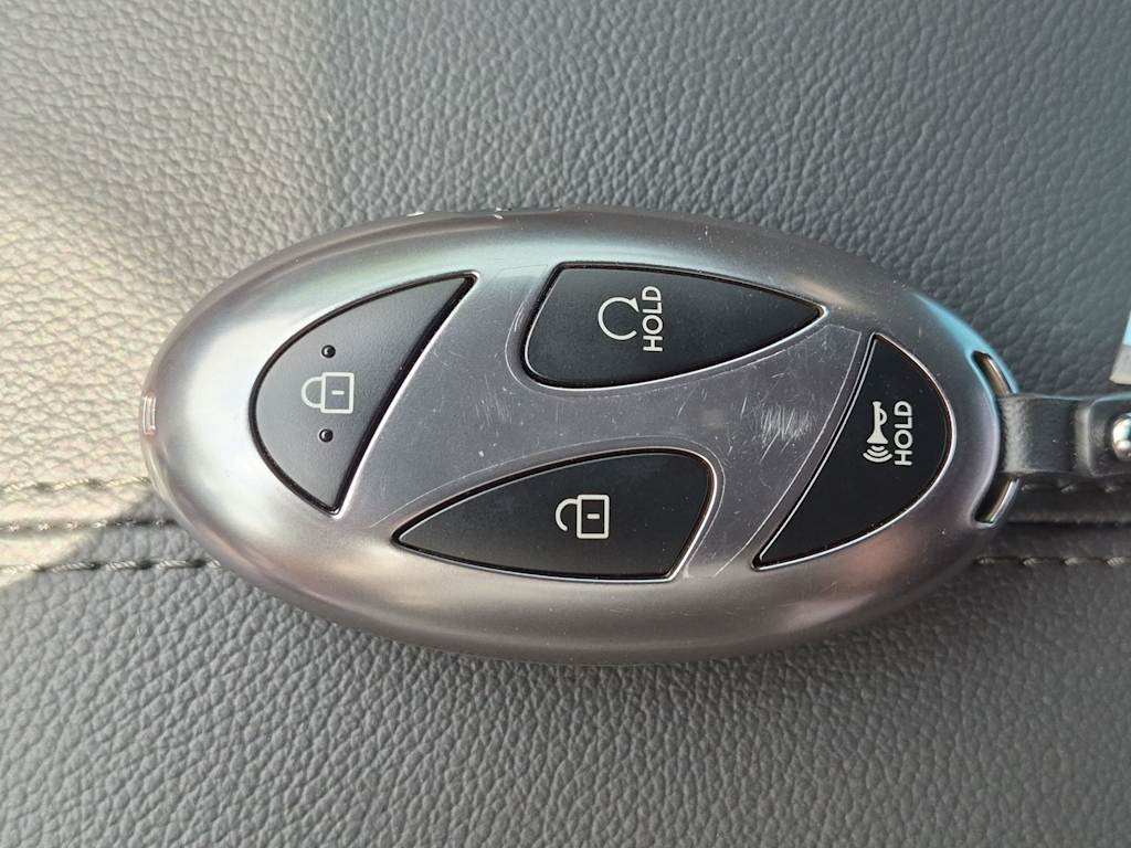 Thumbnail: 2026 Hyundai Santa Cruz - 18