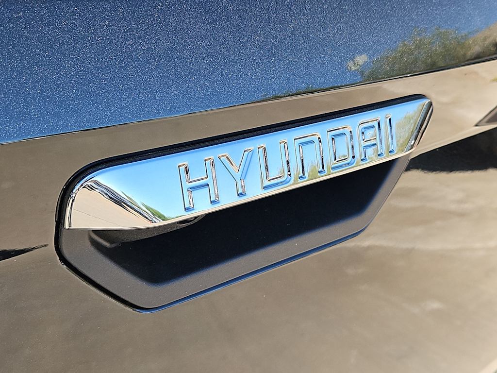 Thumbnail: 2025 Hyundai Santa Cruz - 19