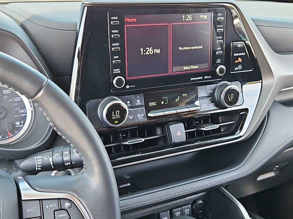 Thumbnail: 2020 Toyota Highlander - 15