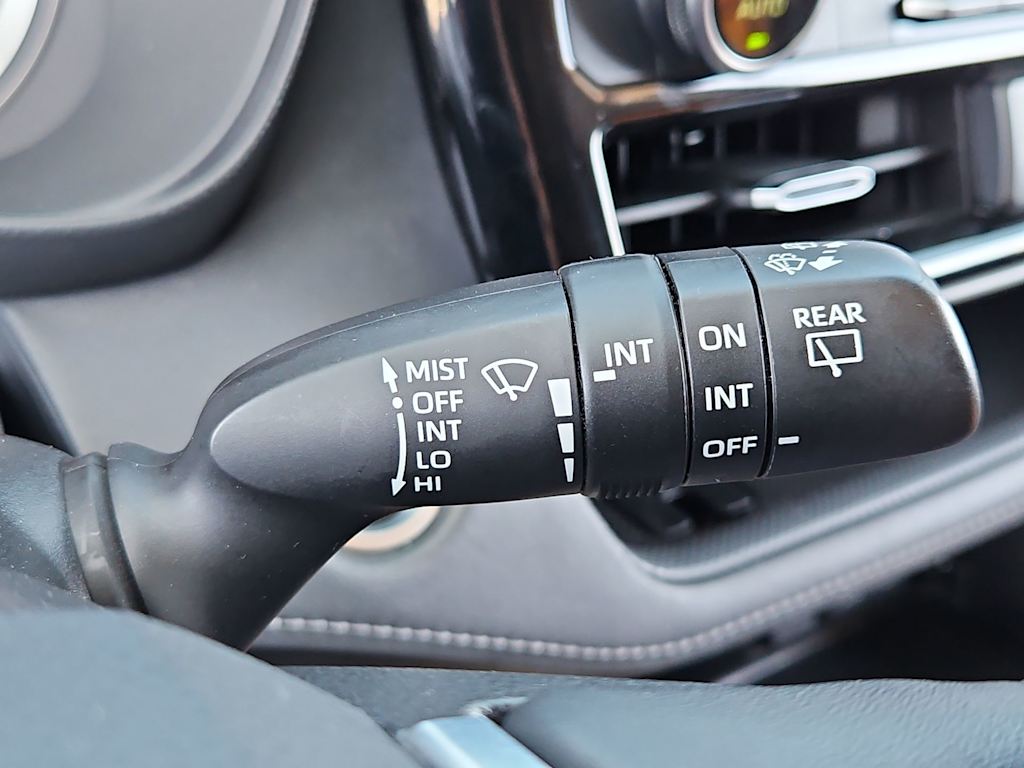 Thumbnail: 2020 Toyota Highlander - 32