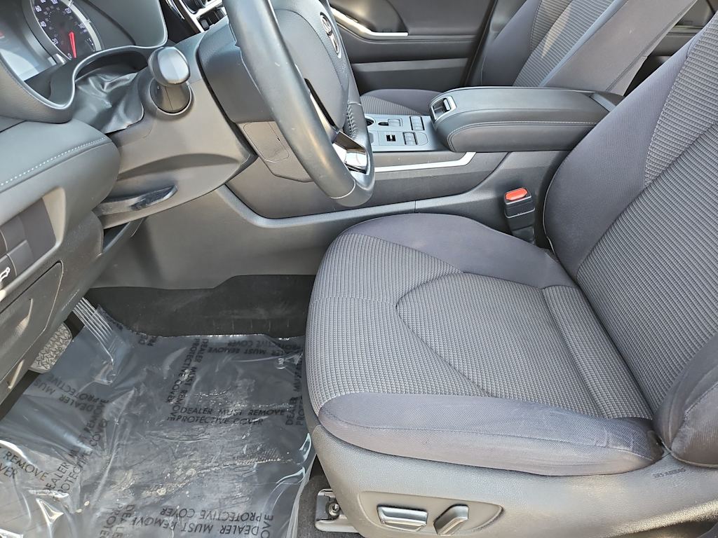 Thumbnail: 2020 Toyota Highlander - 11