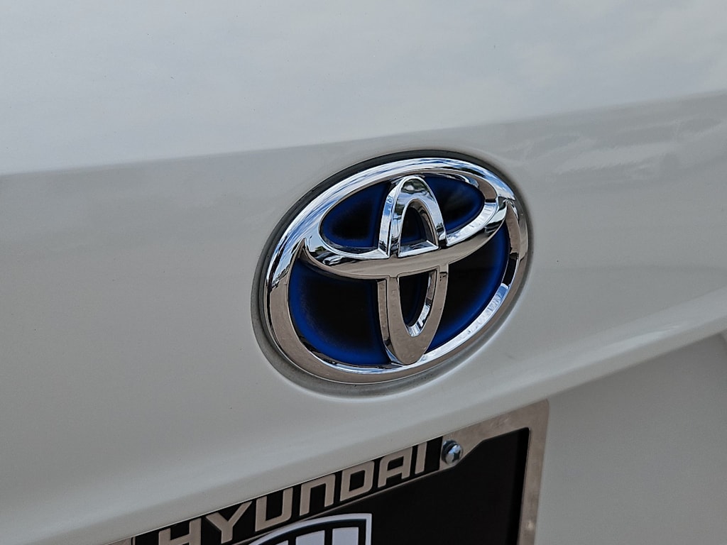 Thumbnail: 2021 Toyota Highlander - 7