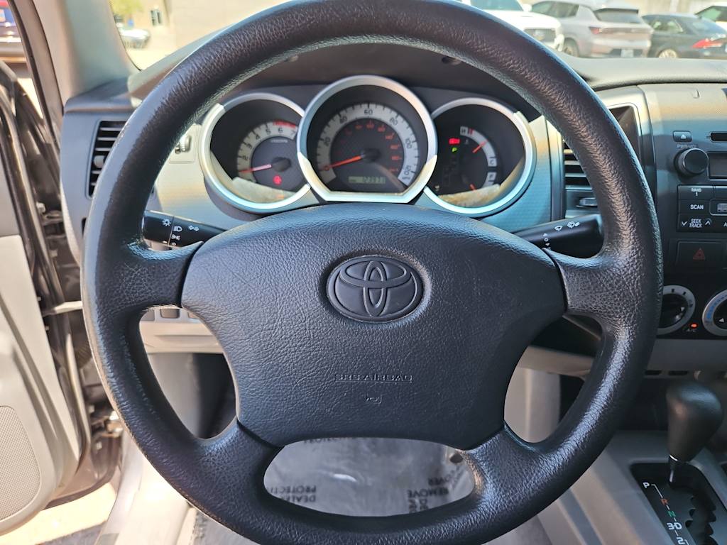 Thumbnail: 2011 Toyota Tacoma - 2