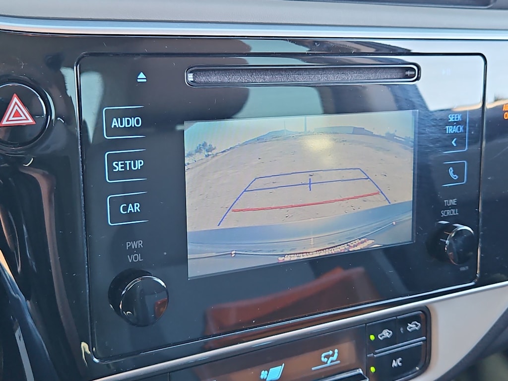 Thumbnail: 2019 Toyota Corolla - 32