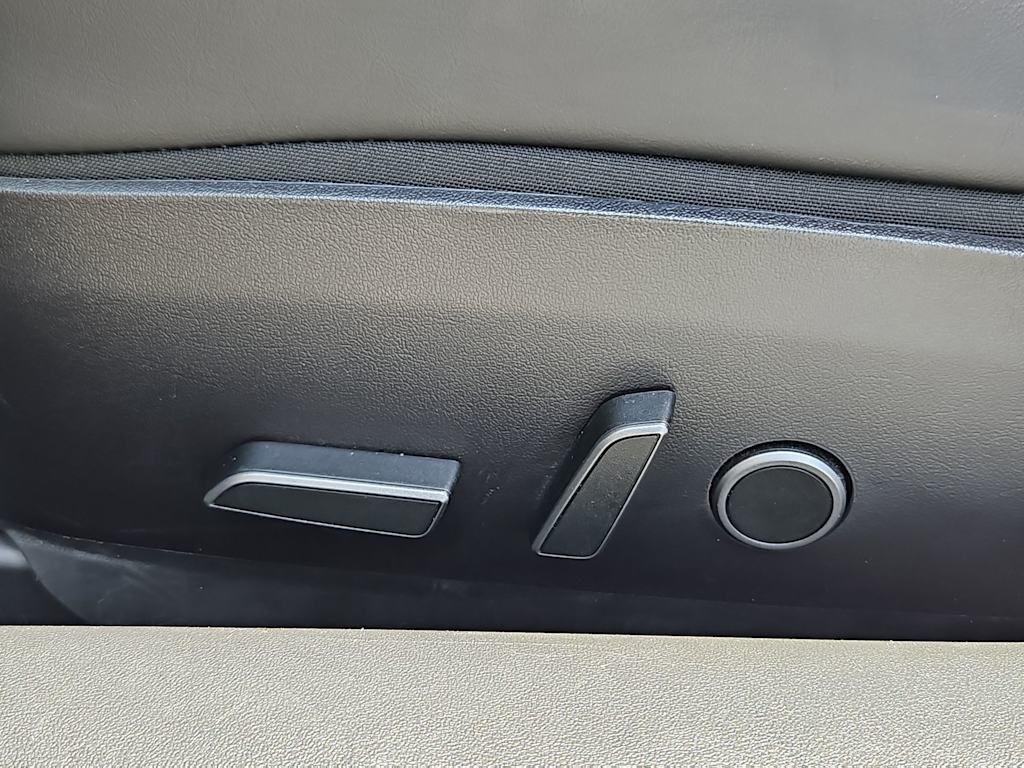 Thumbnail: 2021 Tesla Model 3 - 22