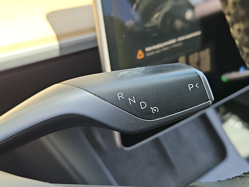 Thumbnail: 2021 Tesla Model 3 - 31