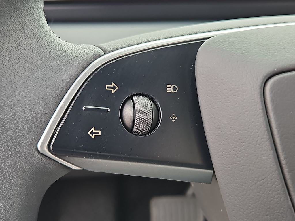 Thumbnail: 2025 Tesla Model 3 - 24