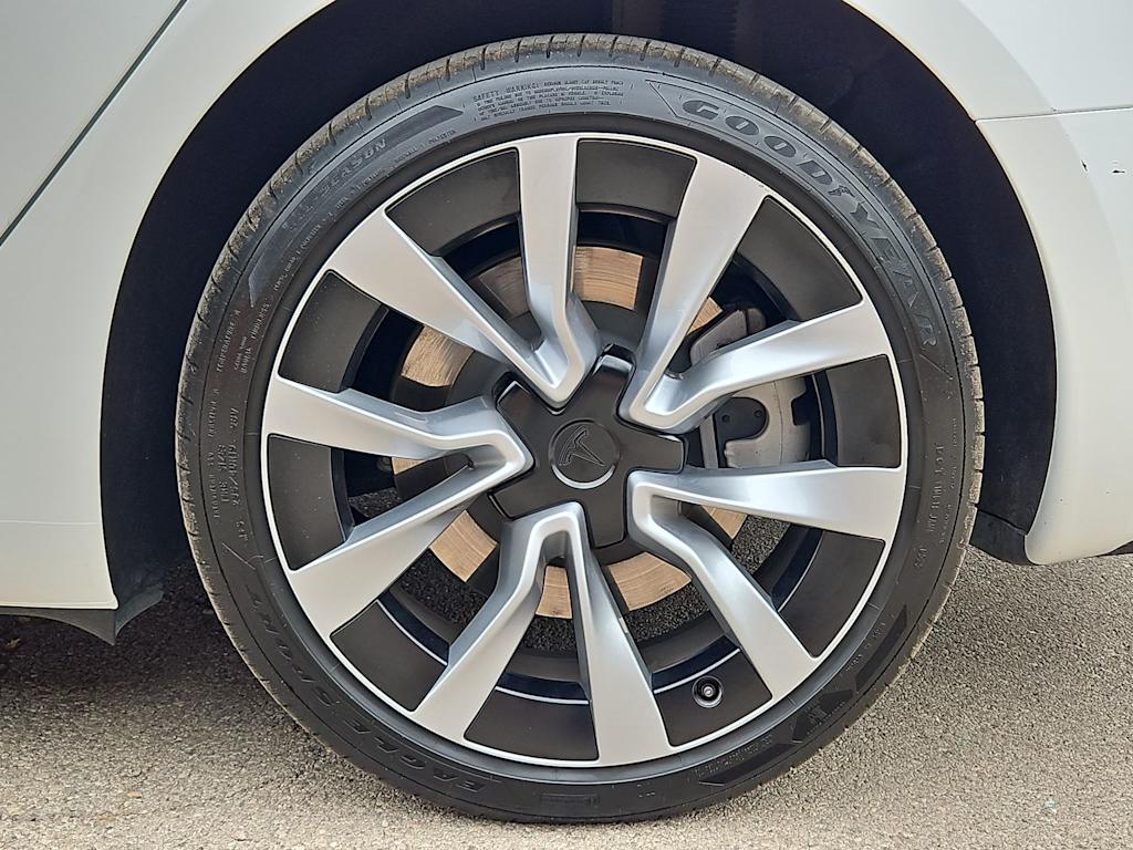 Thumbnail: 2025 Tesla Model 3 - 8