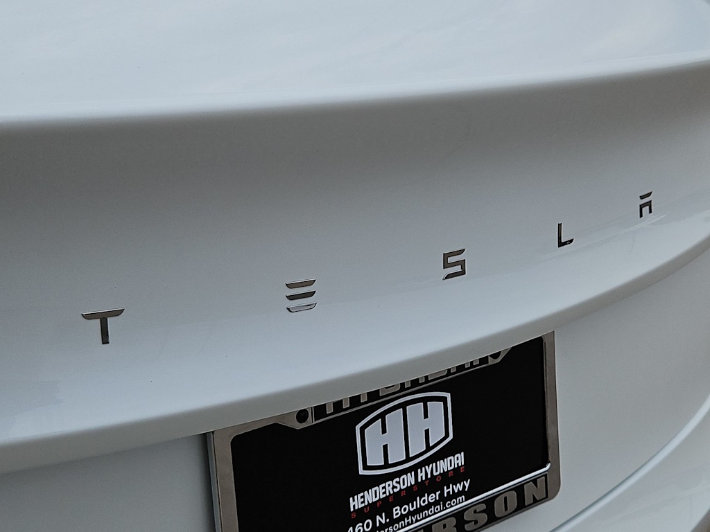 Thumbnail: 2025 Tesla Model 3 - 15