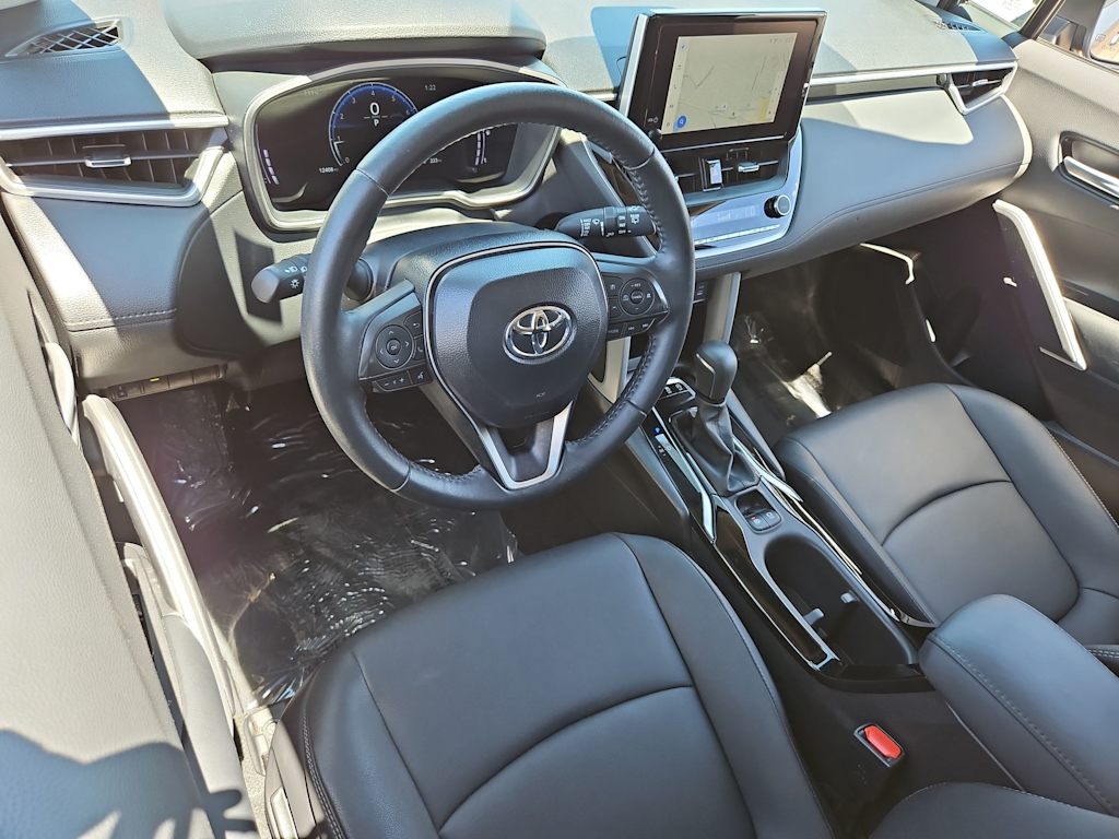 Thumbnail: 2025 Toyota Corolla Cross - 2