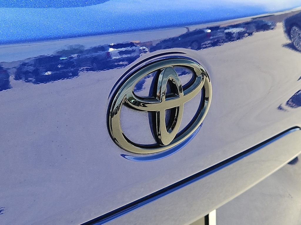 Thumbnail: 2023 Toyota Corolla Cross - 7