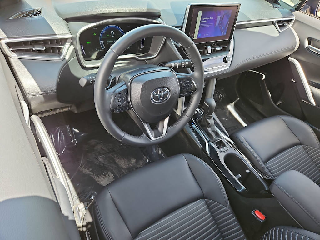 Thumbnail: 2023 Toyota Corolla Cross - 2