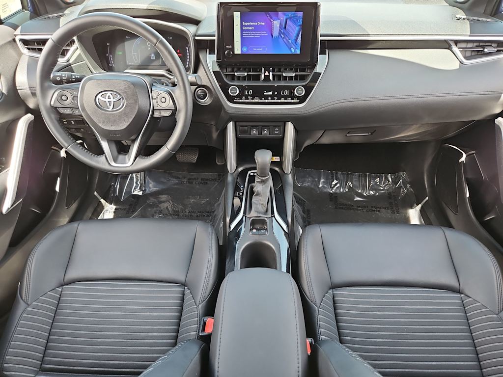 Thumbnail: 2023 Toyota Corolla Cross - 10