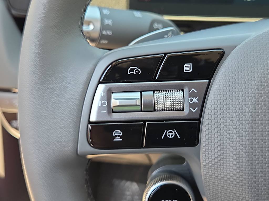 Thumbnail: 2025 Hyundai Ioniq 5 - 27