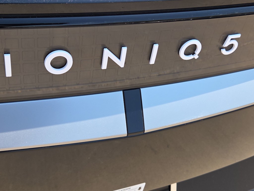 Thumbnail: 2025 Hyundai Ioniq 5 - 23