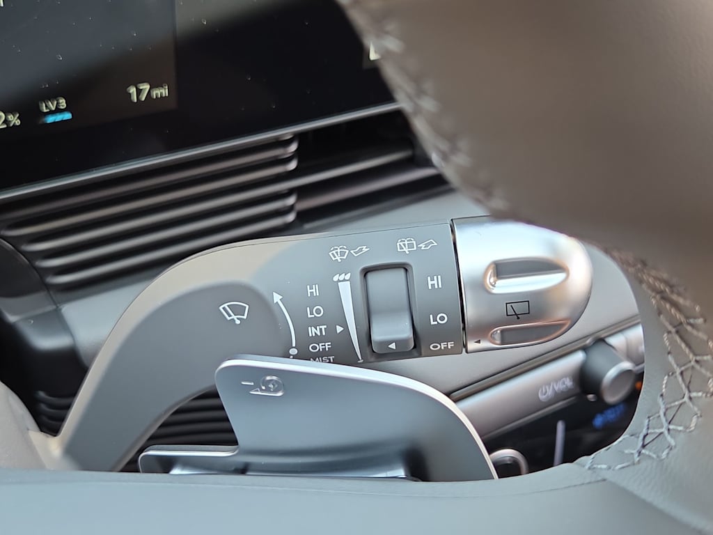 Thumbnail: 2025 Hyundai Ioniq 5 - 14