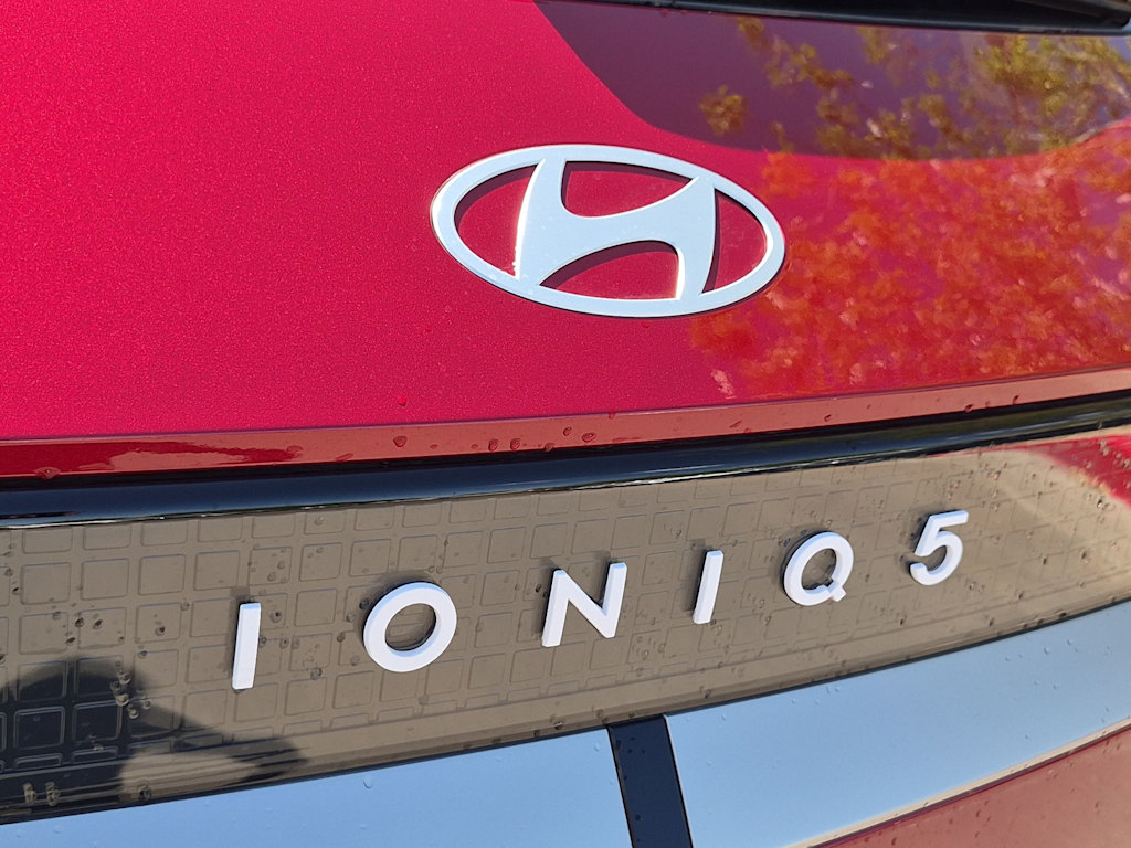 Thumbnail: 2026 Hyundai Ioniq 5 - 22