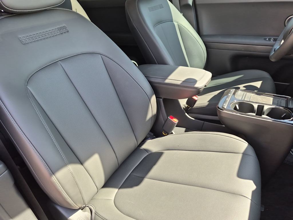 Thumbnail: 2026 Hyundai Ioniq 5 - 11