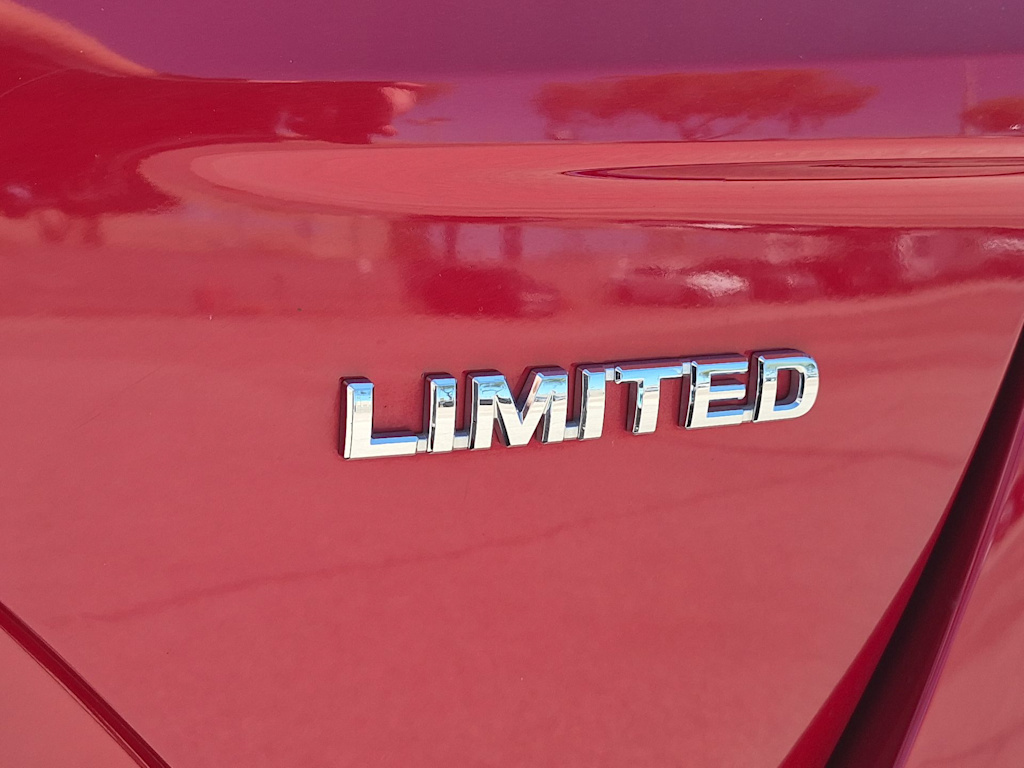 Thumbnail: 2020 Toyota Prius Prime - 24