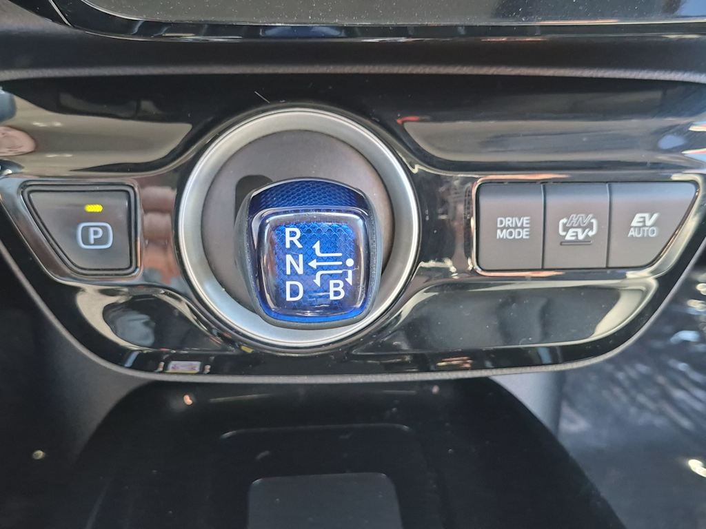 Thumbnail: 2020 Toyota Prius Prime - 34