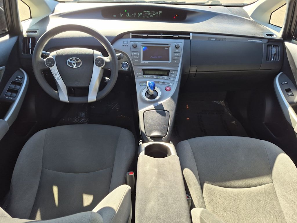 Thumbnail: 2014 Toyota Prius - 10