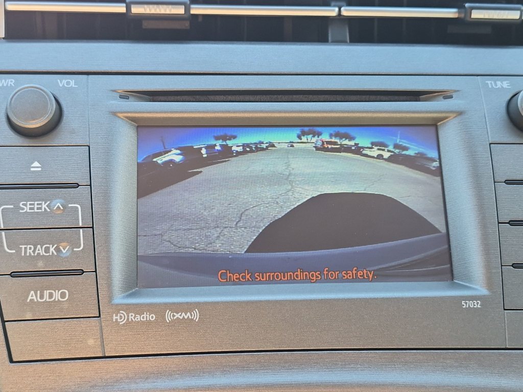 Thumbnail: 2014 Toyota Prius - 31