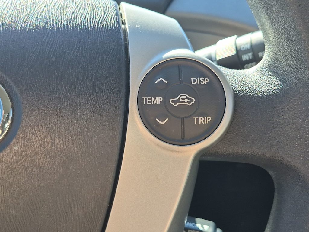 Thumbnail: 2014 Toyota Prius - 28