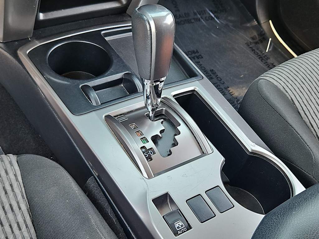 Thumbnail: 2023 Toyota 4Runner - 16