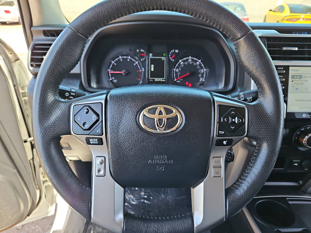 Thumbnail: 2022 Toyota 4Runner - 13