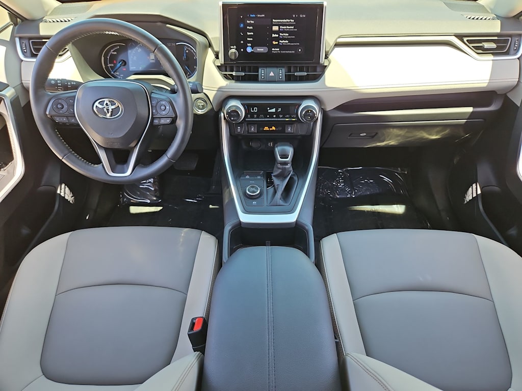 Thumbnail: 2024 Toyota RAV4 - 10