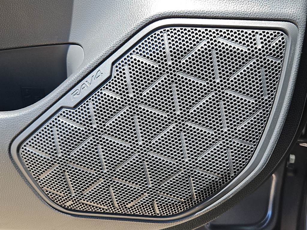 Thumbnail: 2024 Toyota RAV4 - 35