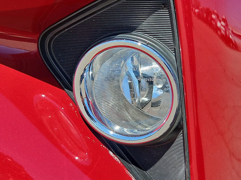 Thumbnail: 2018 Toyota RAV4 - 25