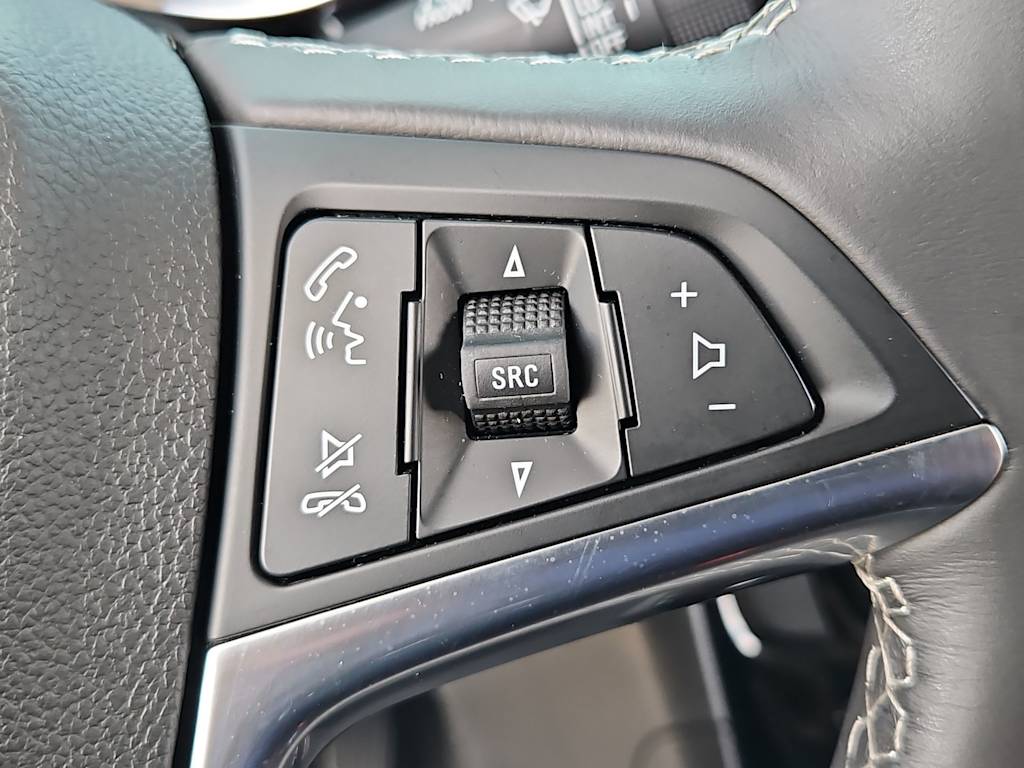 Thumbnail: 2018 Buick Encore - 30