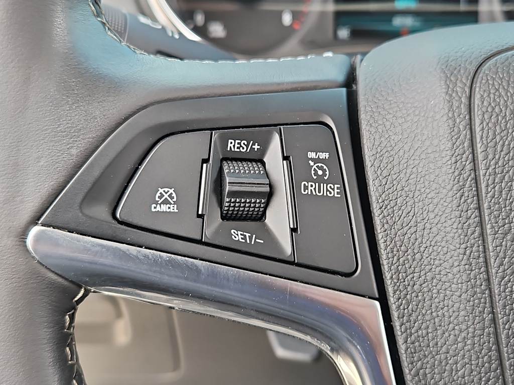 Thumbnail: 2018 Buick Encore - 29