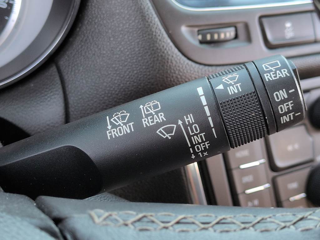 Thumbnail: 2016 Buick Encore - 16