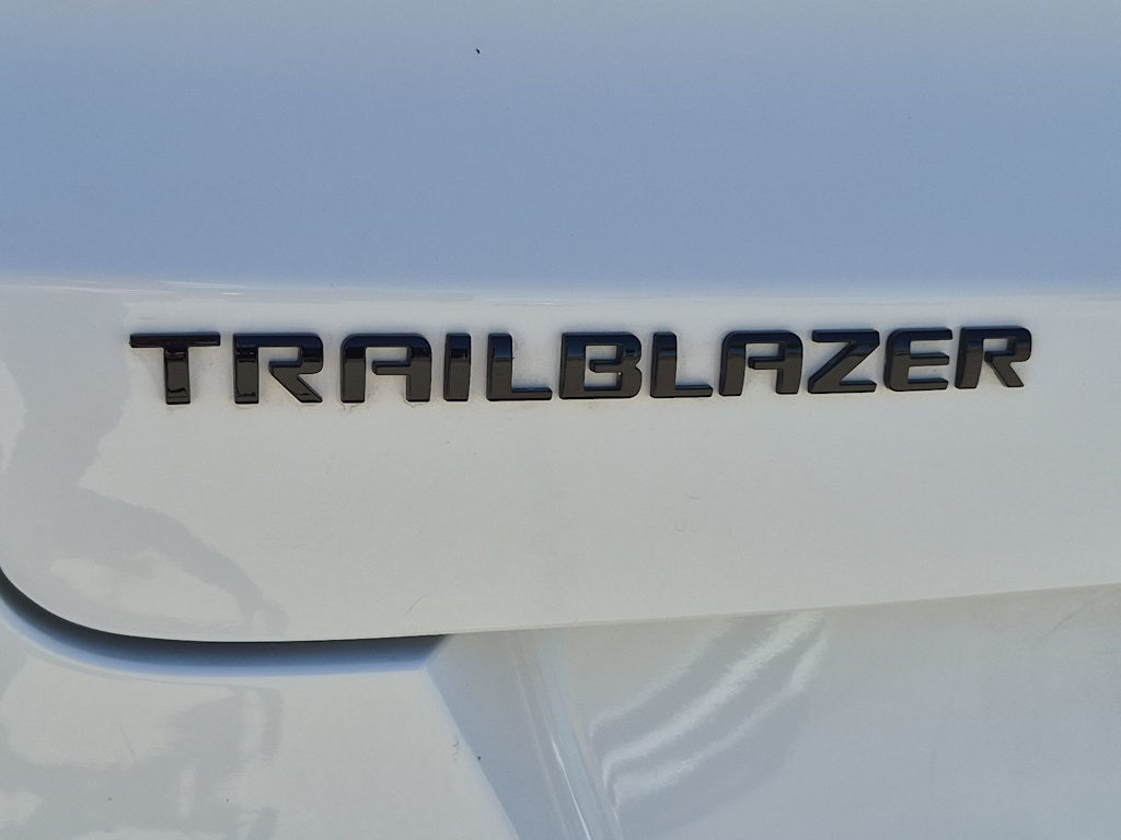 Thumbnail: 2022 Chevrolet TrailBlazer - 25