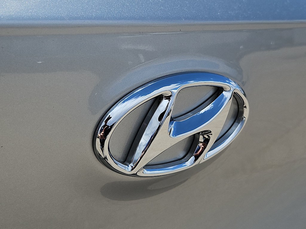 Thumbnail: 2020 Hyundai Tucson - 6
