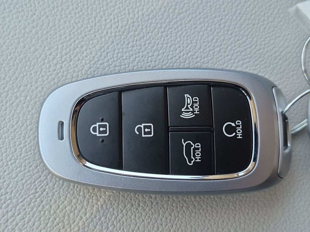 Thumbnail: 2024 Hyundai Tucson - 19