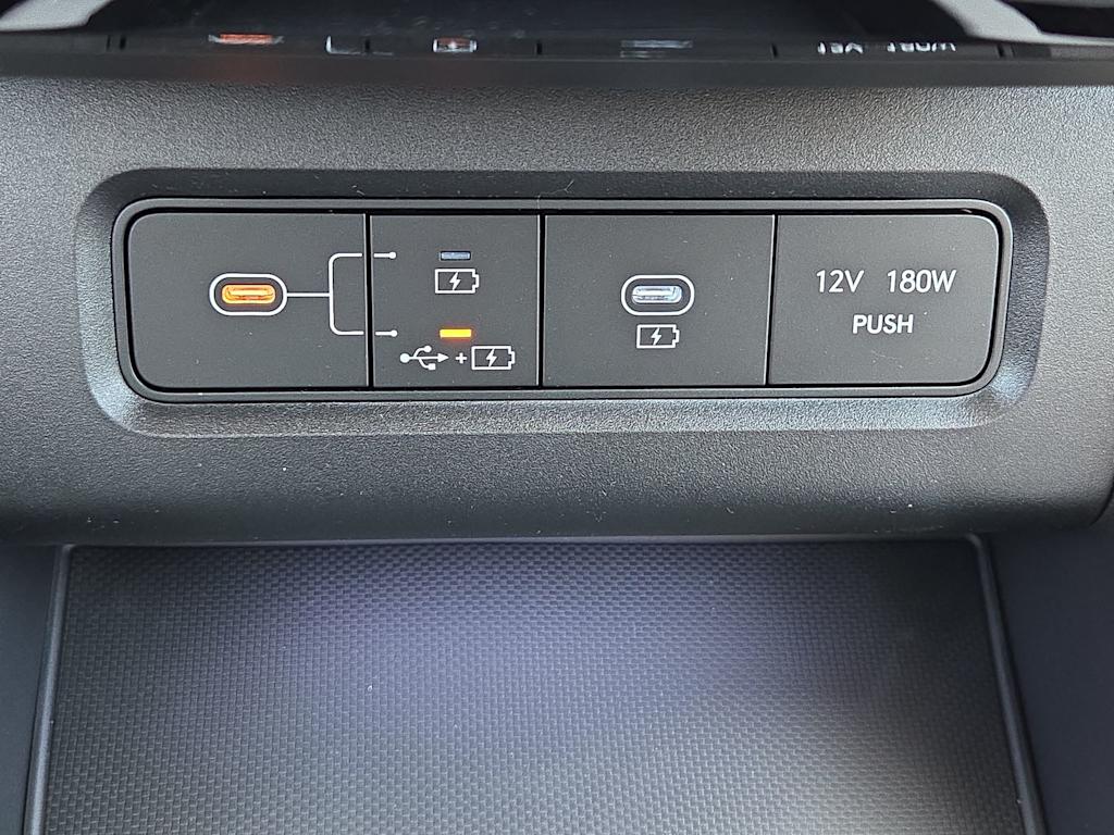Thumbnail: 2025 Hyundai Tucson - 33